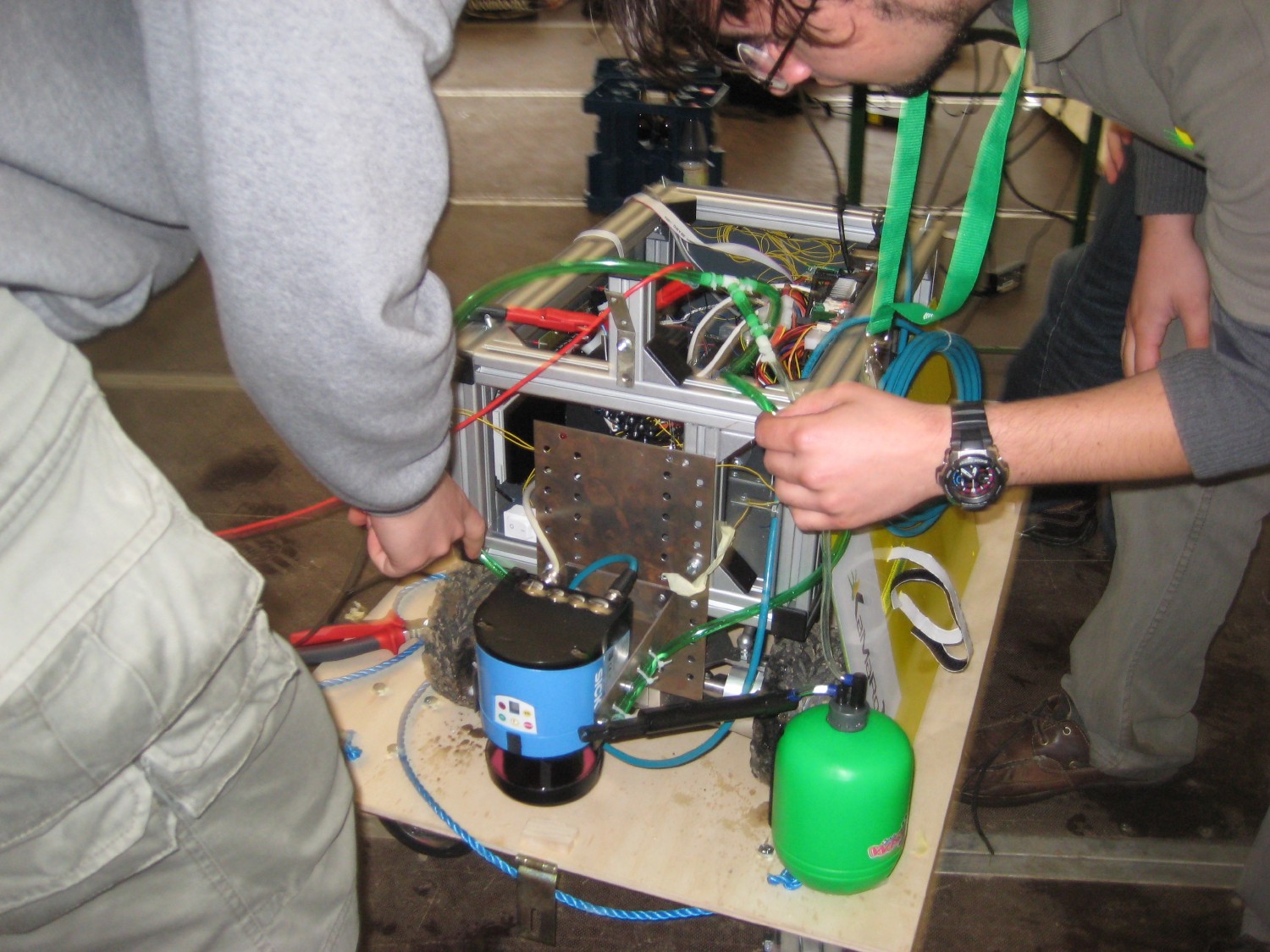 auch auf dem FRE 2010 musste noch viel an dem Roboter gearbeitet werden